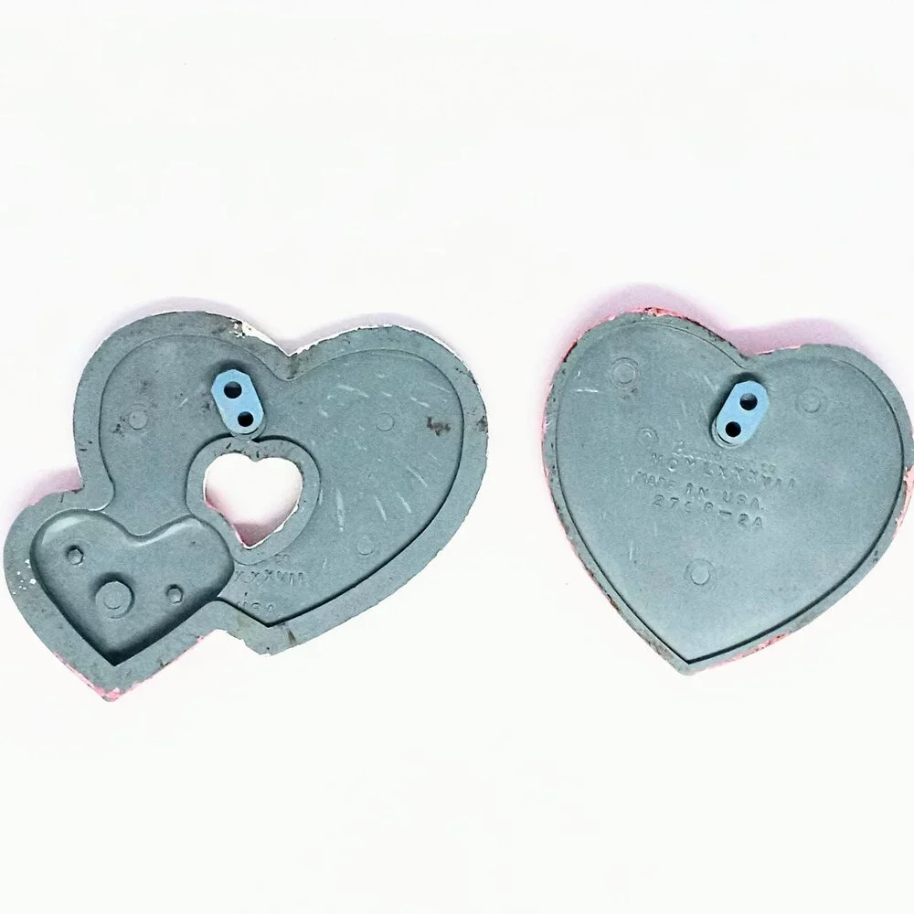 Home Interiors set heart